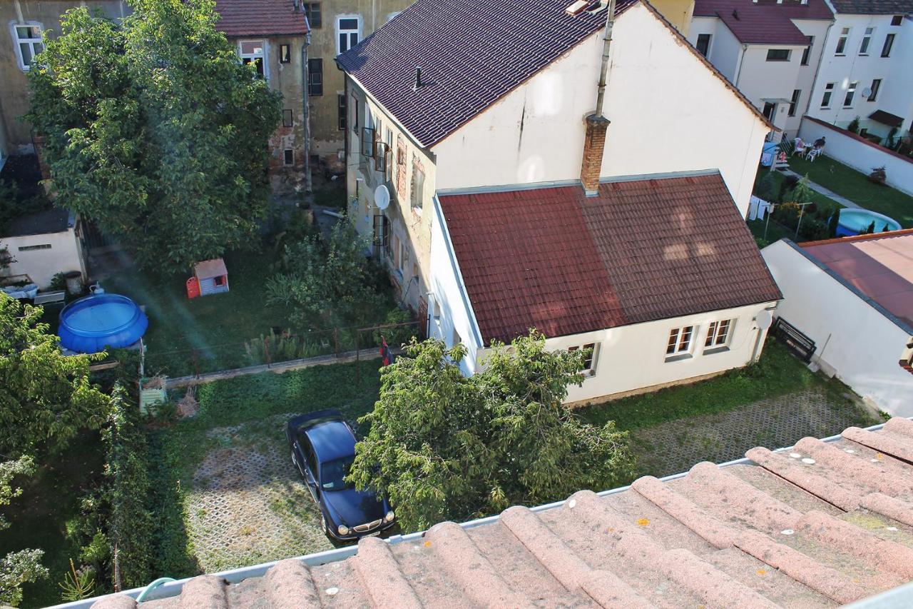 Apartmán Attic With Parking, Near The Center Of Cb - 110M2 Ceske Budejovice Exteriér fotografie